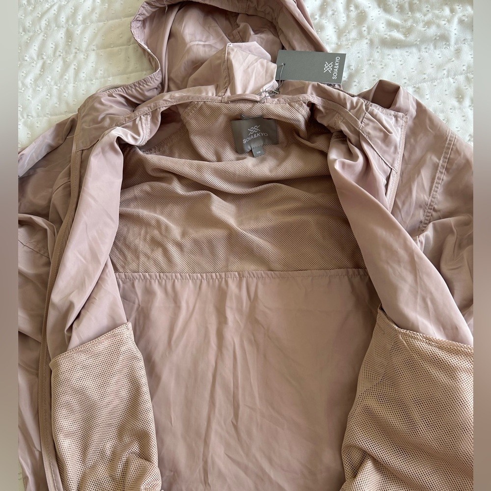 Soia&Kyo Windbreaker